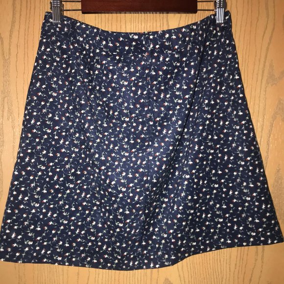 Francesca's Floral Skirt - Picture 6 of 6